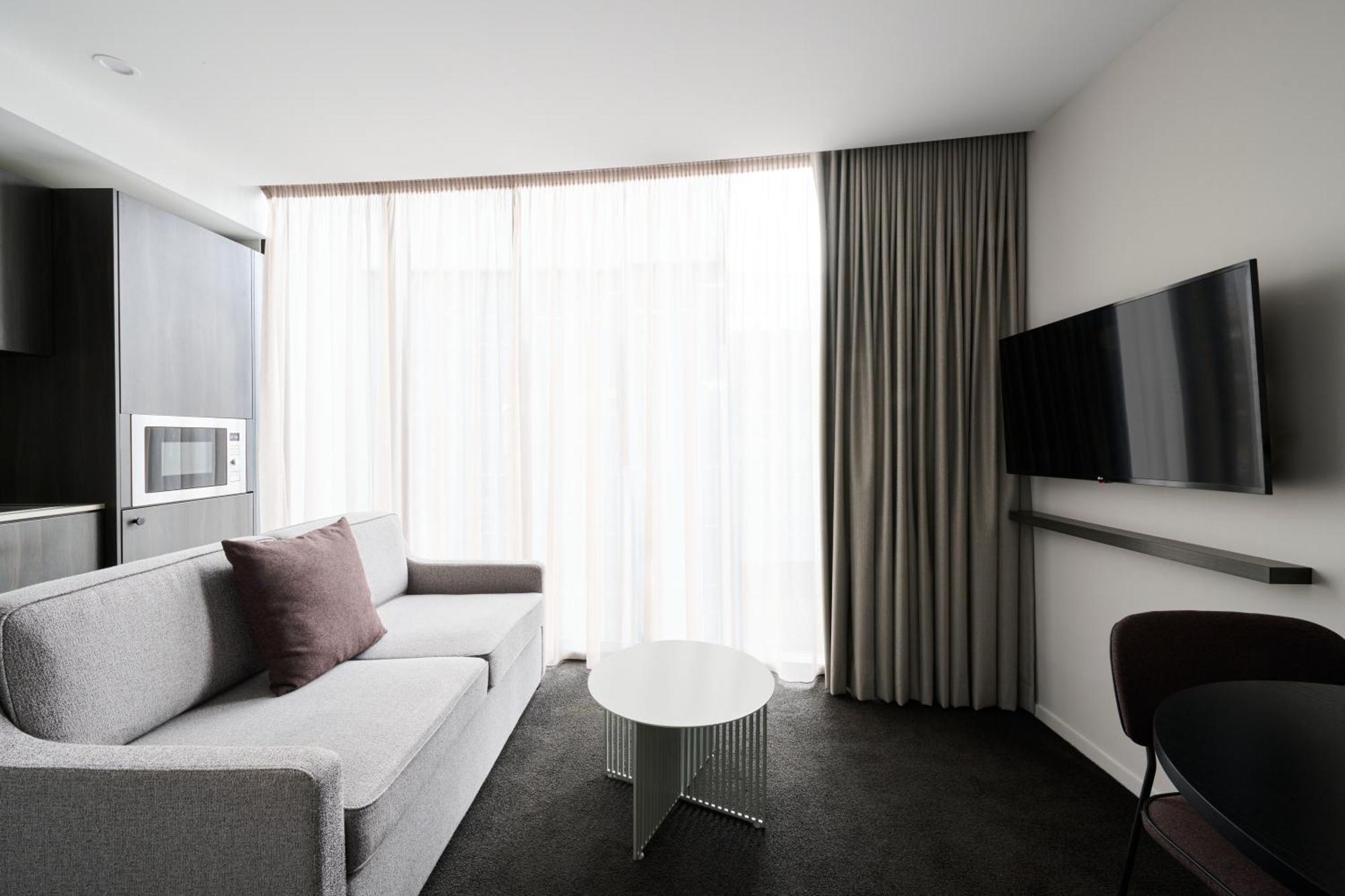 Abode Belconnen Otel Kanberra Dış mekan fotoğraf